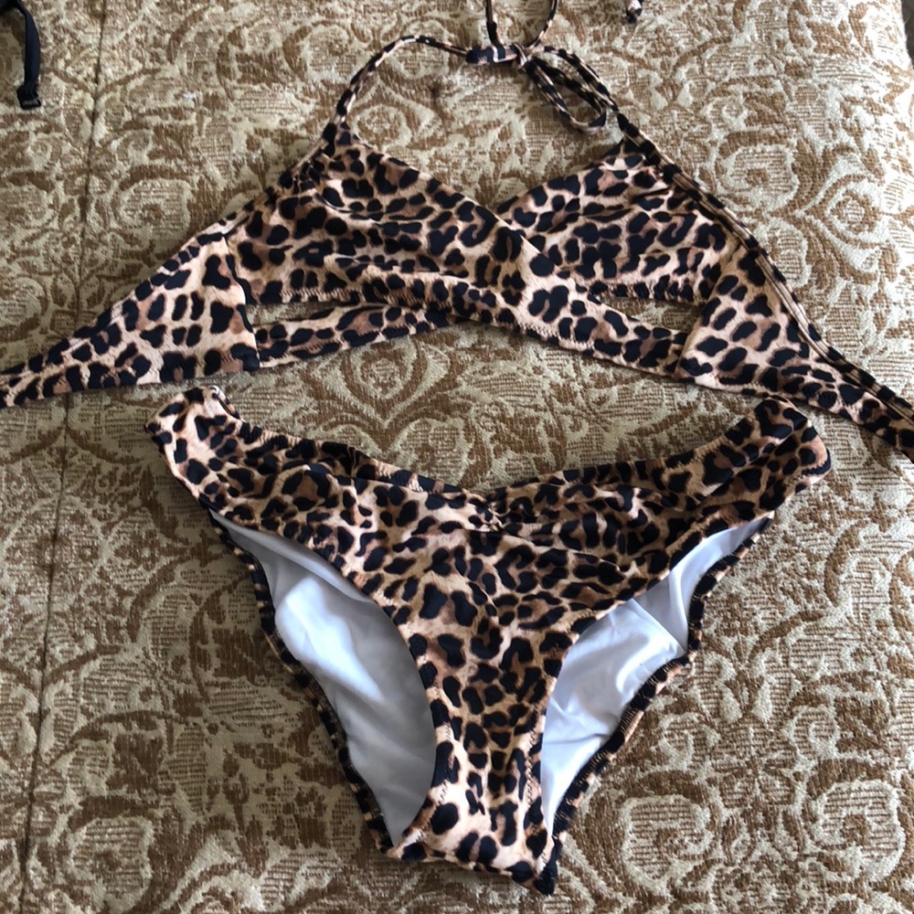 LAST CHANCE!!! Victoria’s Secret cheetah bikini
